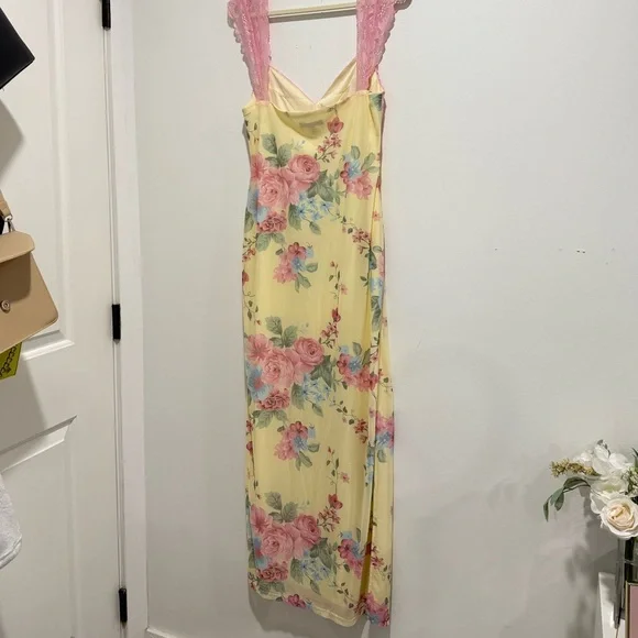 Yellow and Pink Floral Lace Dress - Picture 11 of 12